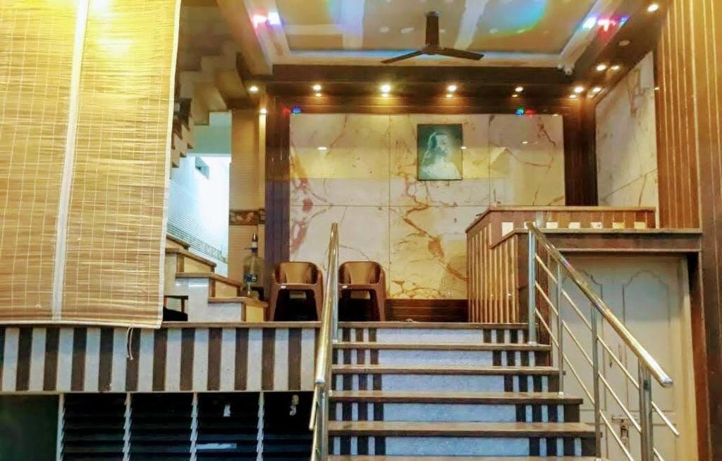 Rehoboth Grand Hotel Kanyakumari Buitenkant foto