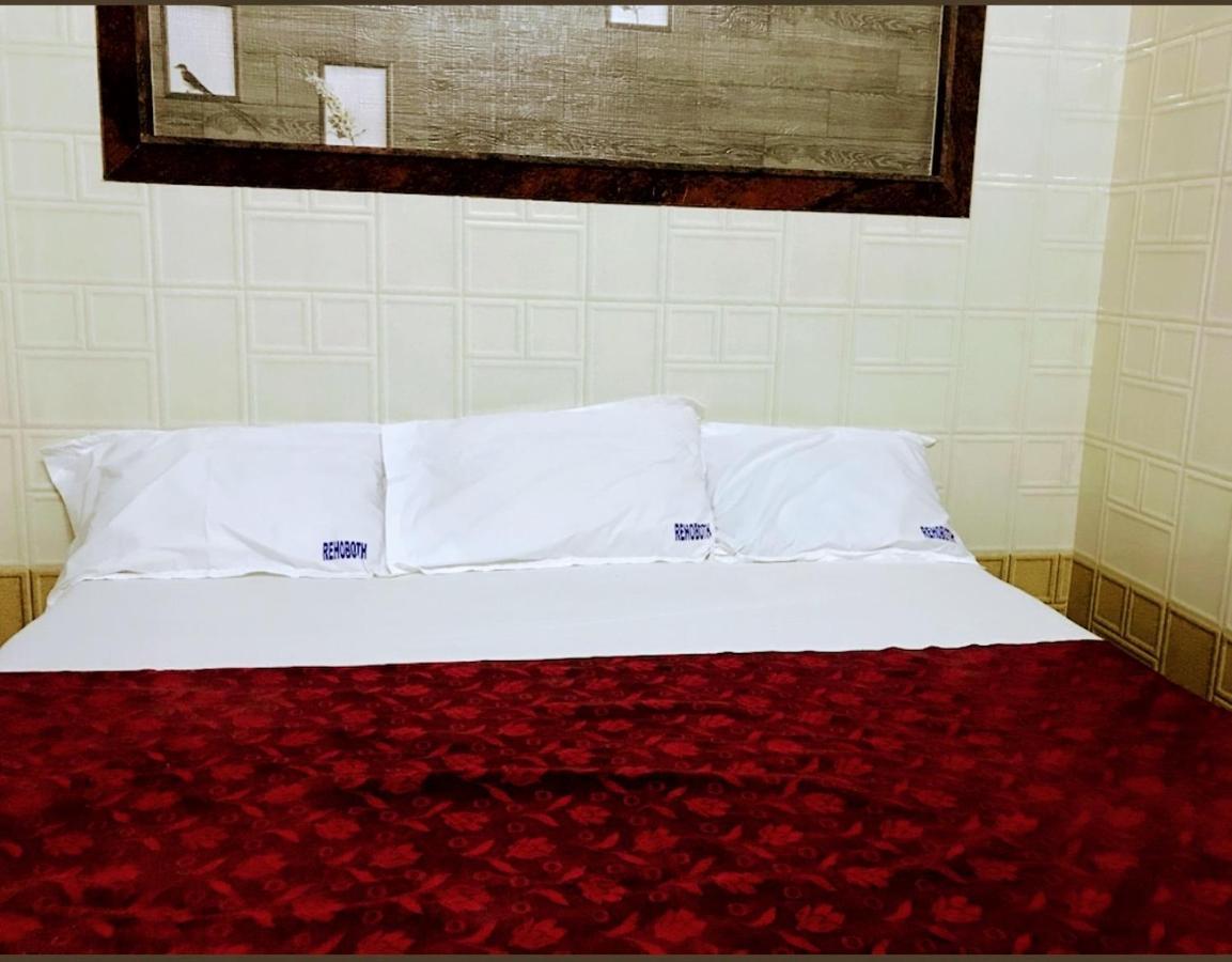 Rehoboth Grand Hotel Kanyakumari Buitenkant foto